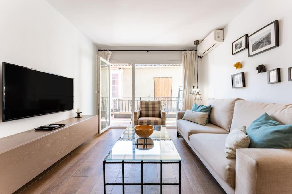 Super Central Malaga Flat With Terrace And Free Parking 외부 사진