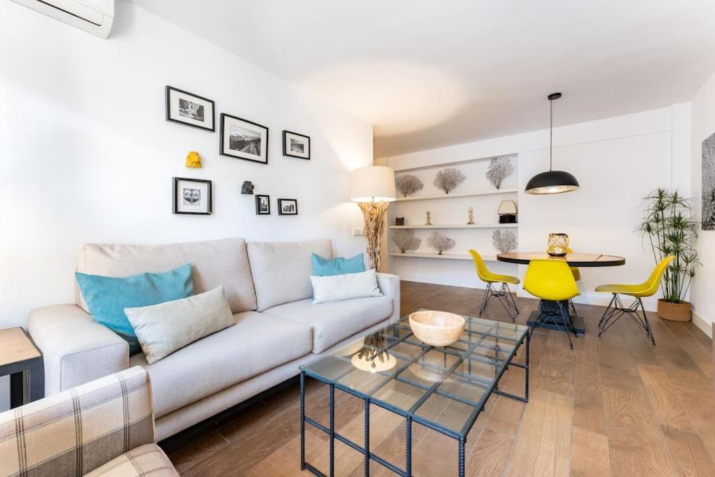 Super Central Malaga Flat With Terrace And Free Parking 외부 사진