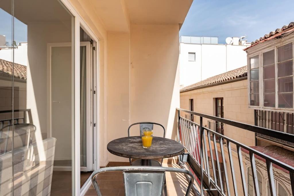 Super Central Malaga Flat With Terrace And Free Parking 외부 사진